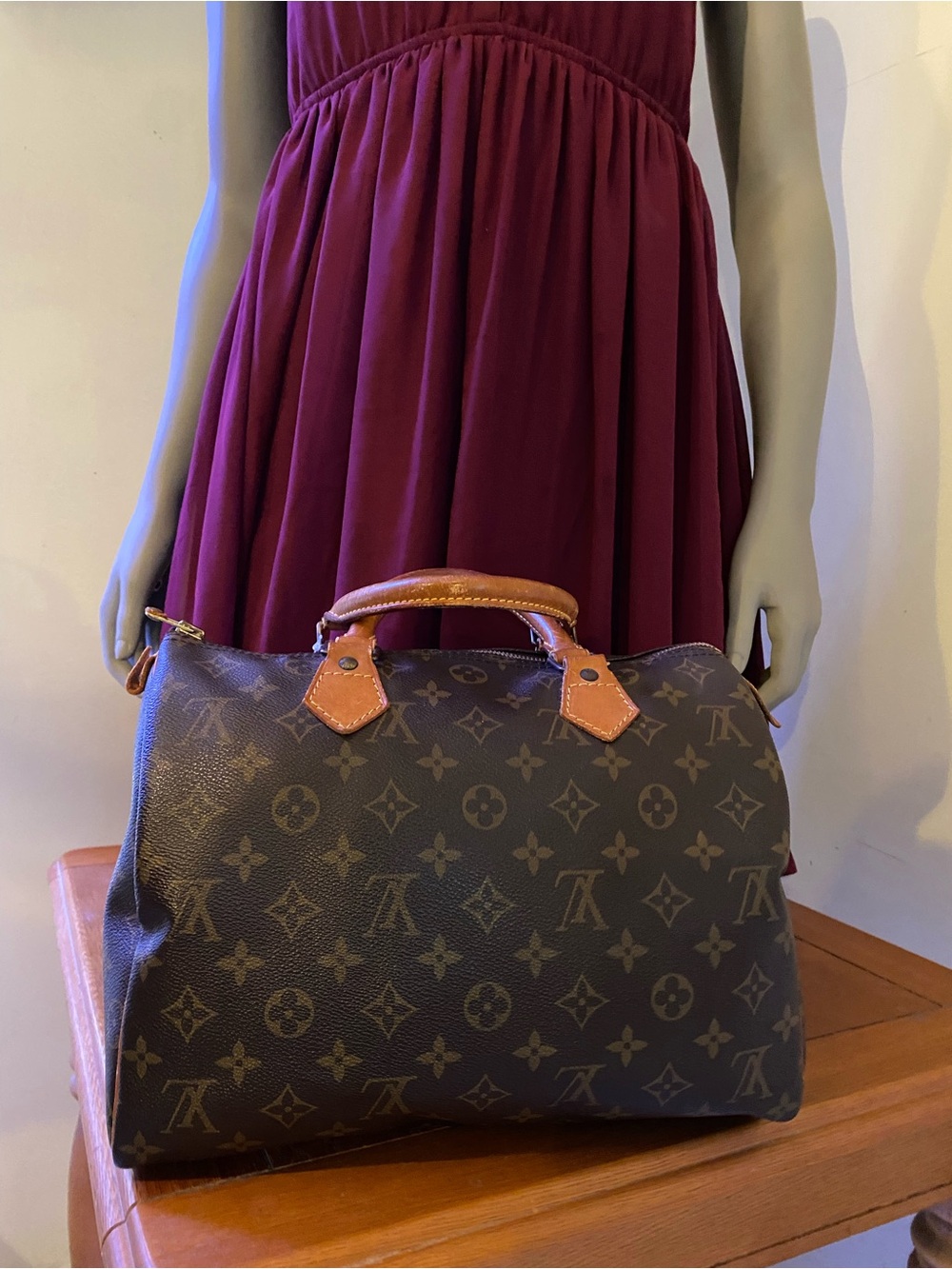 Authentic Louis Vuitton Speedy 30 Brown Monogram Handbag